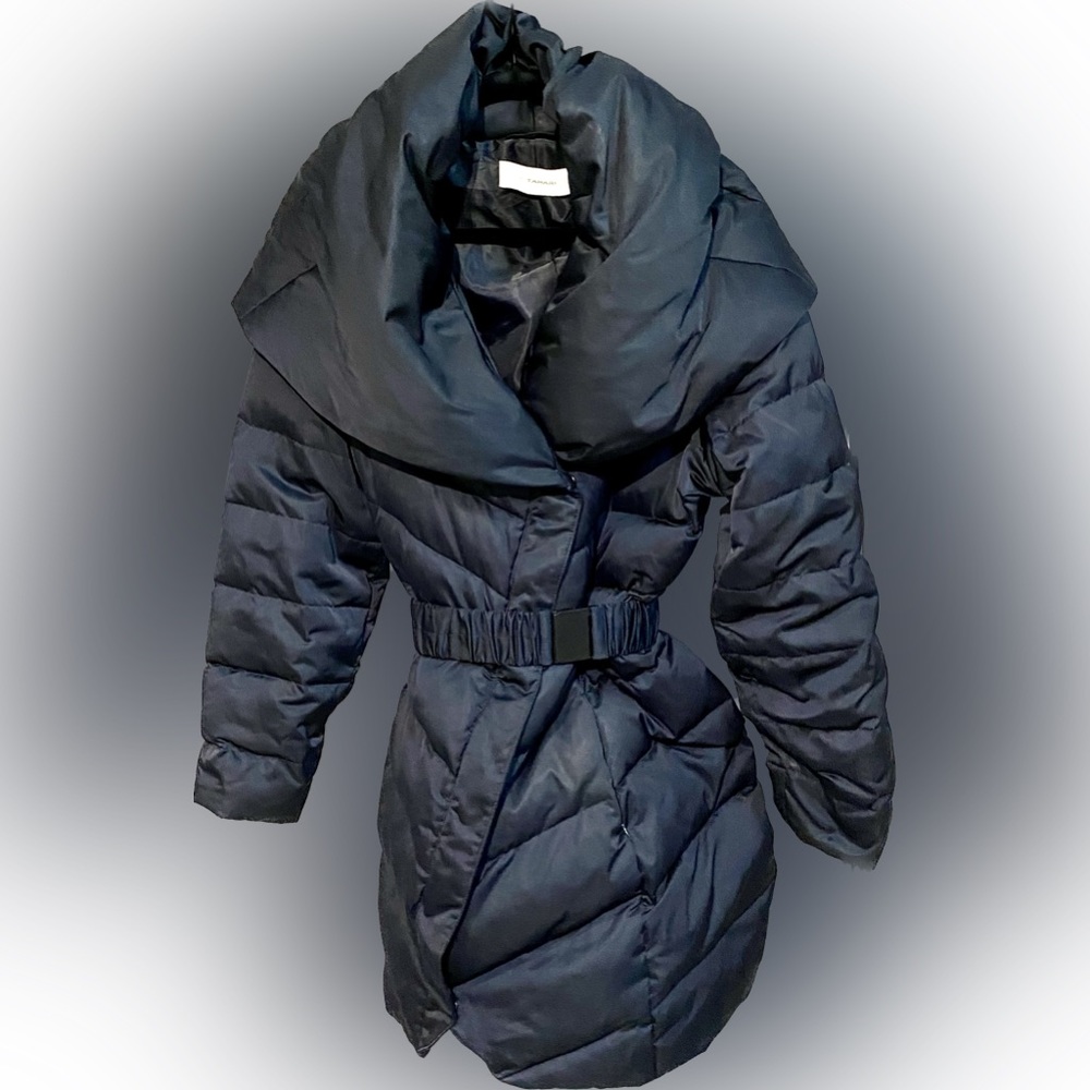 T Tahari down shawl coat. Size 1X. Deep blue/almost black.